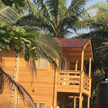 Tiara Fiesta Beach Cottages มอร์จิม ภายนอก รูปภาพ